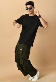 Black color t-shirt 