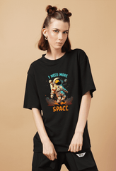 Black i need more space oversized t-shirt by offmint
