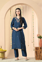 Midnight Blossom Kurta Set