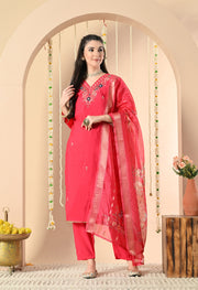 Rose Charm Kurta Set