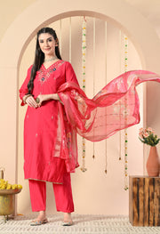 Rose Charm Kurta Set