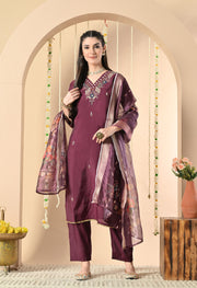 Mulberry Grace Kurta Set