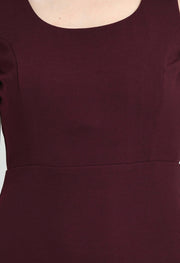 Wine self-stretched sheath dress by offmint