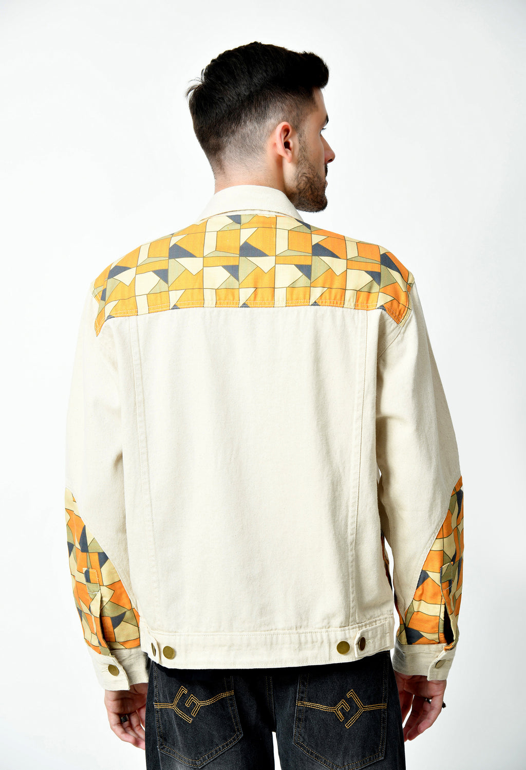 BEIGE ABSTRACT PRINTED JACKET – Offmint