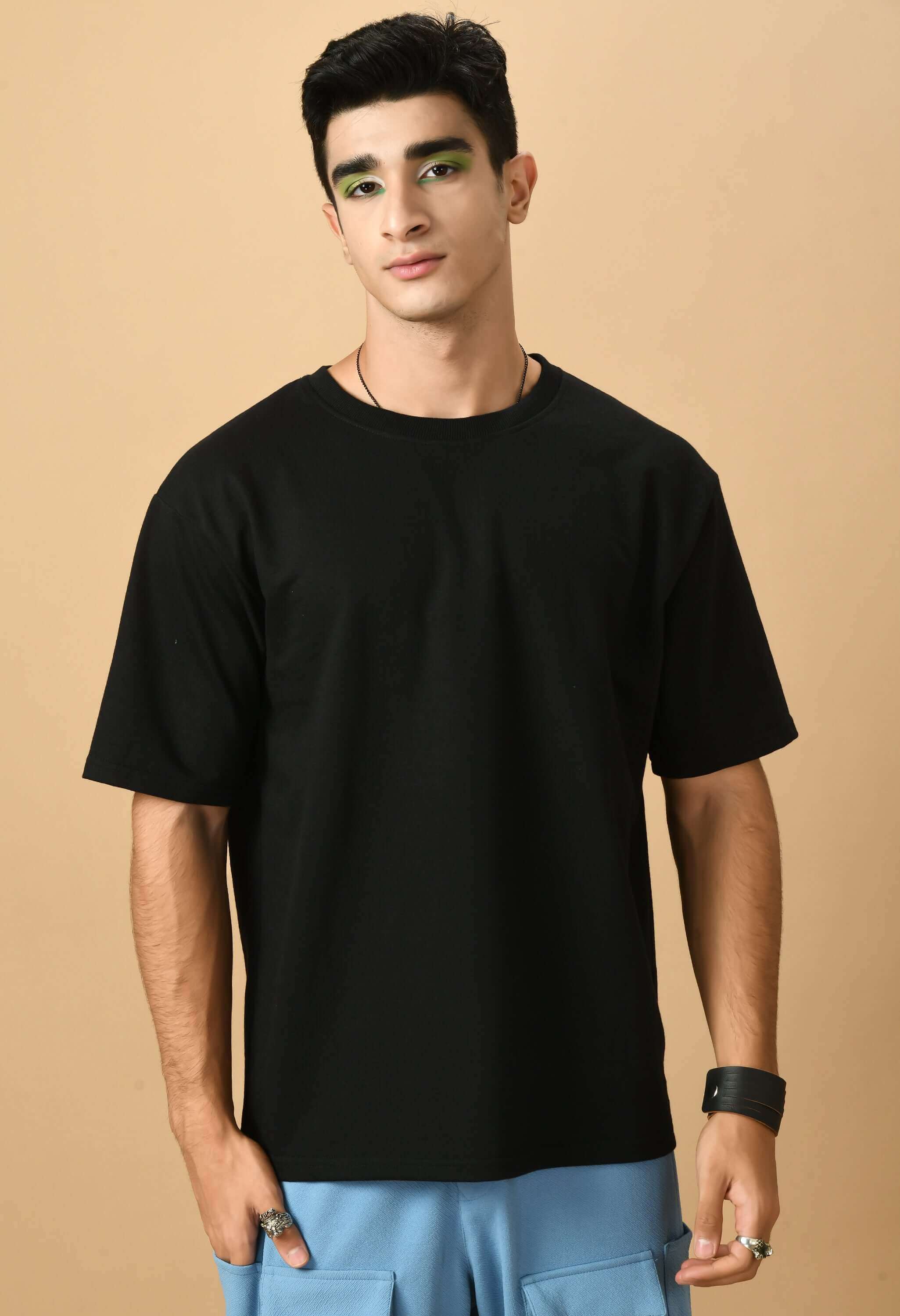 Men's black oversized t-shirt 