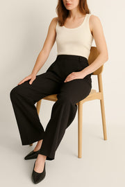 Wide-leg wonders Pant